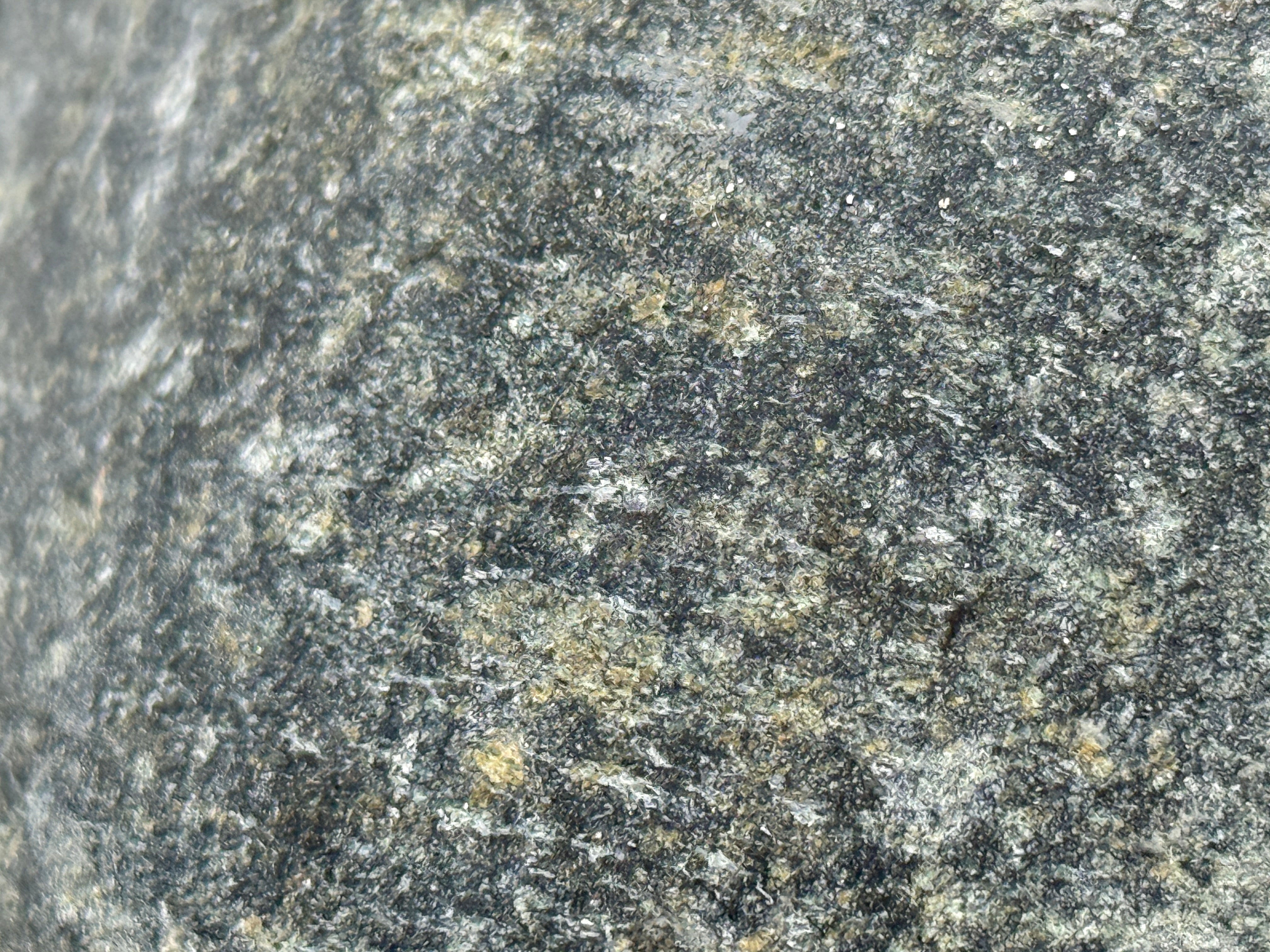 Bolo decorativo Black/Green - Velestone