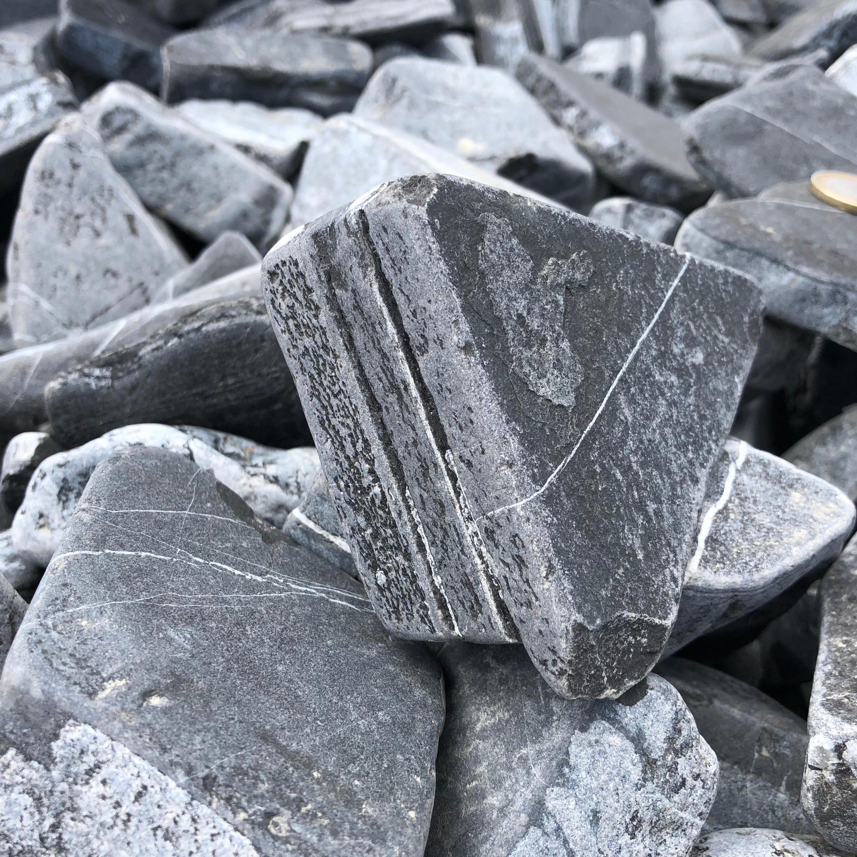 Canto rodado Negro Laja - Velestone