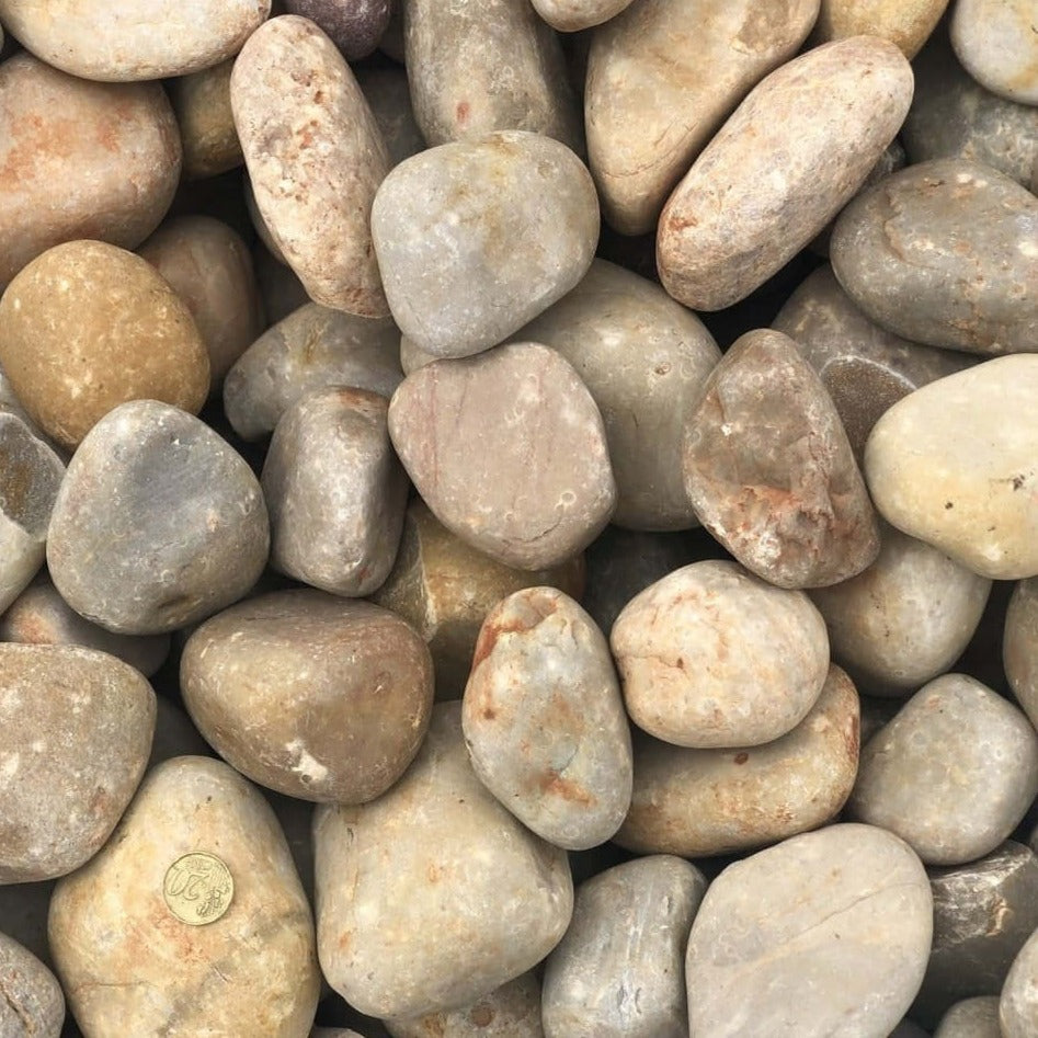 Canto rodado Río Dorado Acabado Natural, Cantos rodados, De Río, Decoracion exteriores, Exclusivo, Piedra, Piedra jardin, Piedras amarillas, Piedras Claras, Piedras duras, Piedras exclusivas, Piedras grandes, Piedras marrones, Top Ventas, Vallas jardin