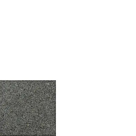 Losa de pavimento granítico negro de canto lavado para exterior - Vetonek